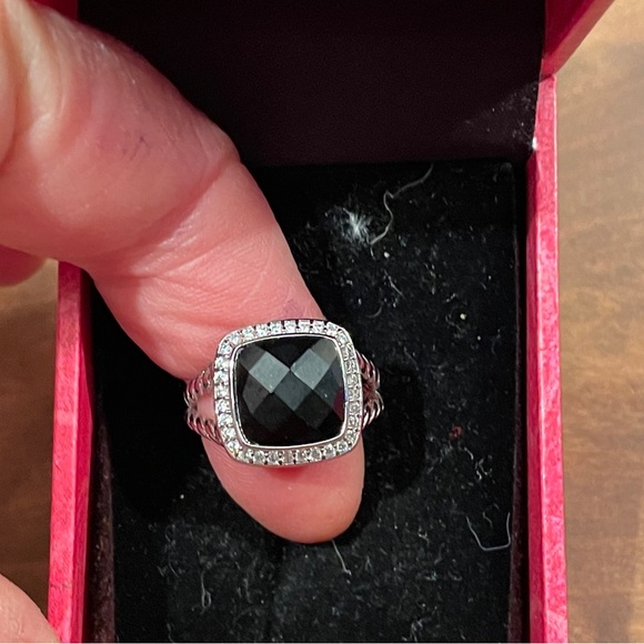 Faceted black Onyx Ring, cushion cut Rhodium plated split shank band, Sz. 7,NWT - Picture 2 of 16